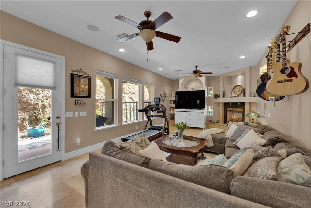 1129 Morning Melody, Henderson, NV 89011