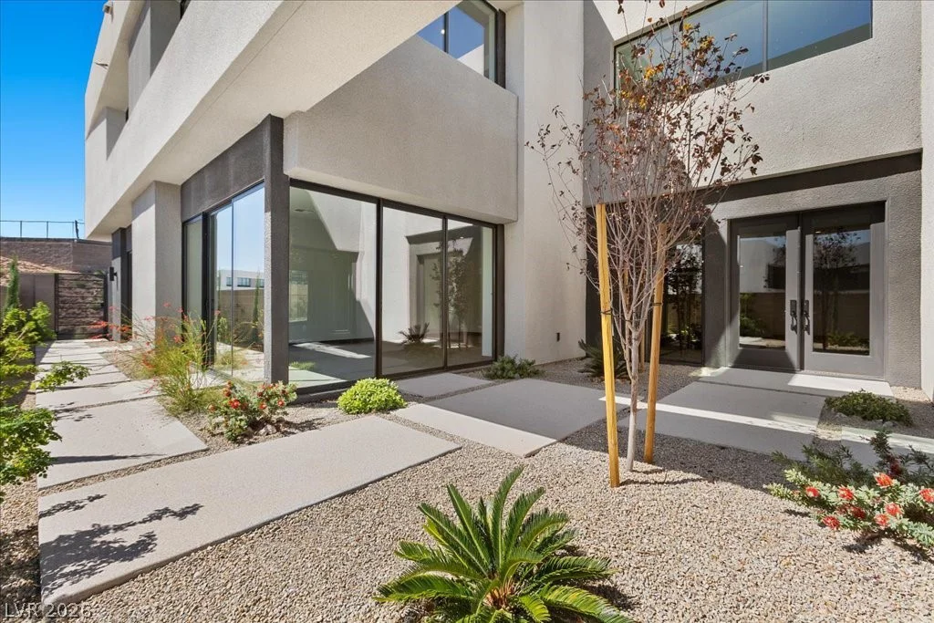 36 Rainbow Point, Henderson, NV 89011