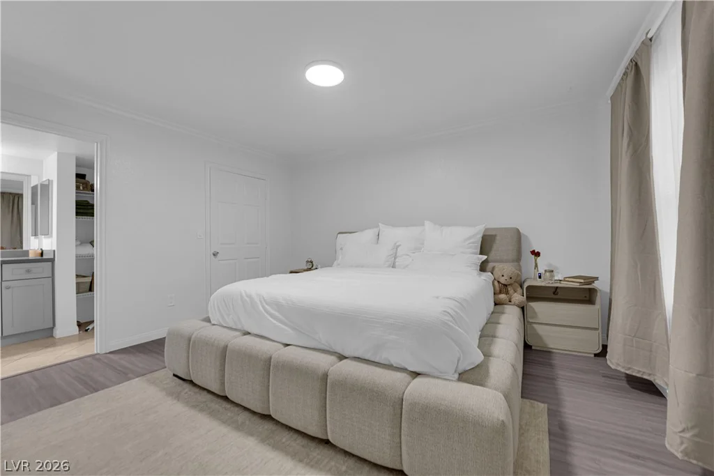 8101 Flamingo, Las Vegas, NV 89147