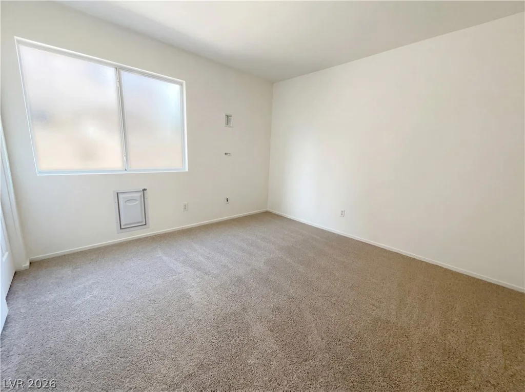 7848 Desert Bell, Las Vegas, NV 89128