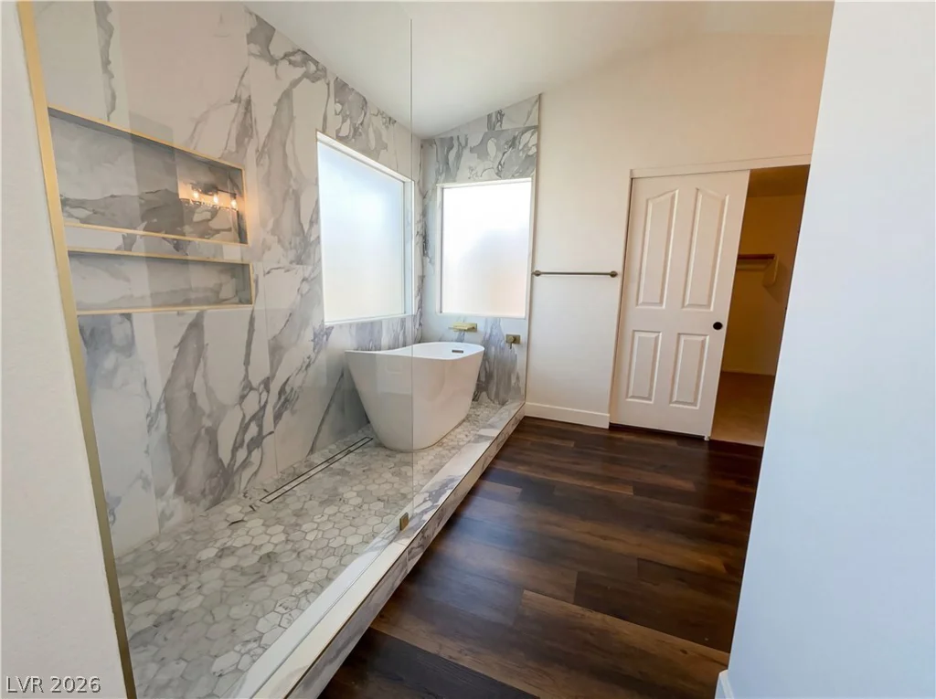7848 Desert Bell, Las Vegas, NV 89128