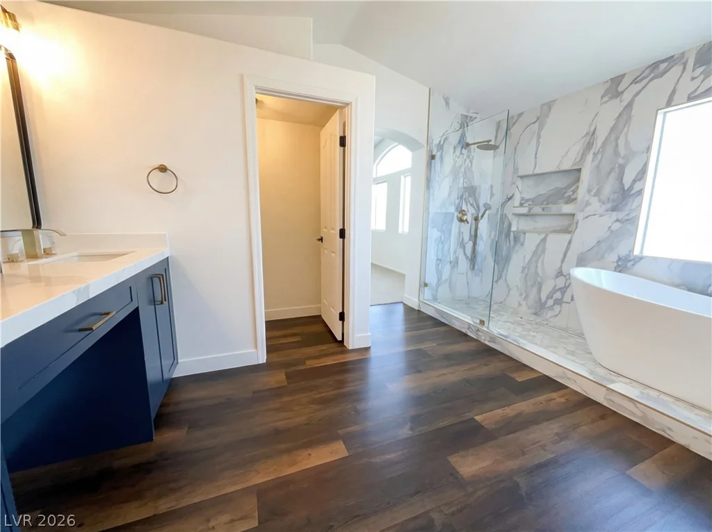 7848 Desert Bell, Las Vegas, NV 89128