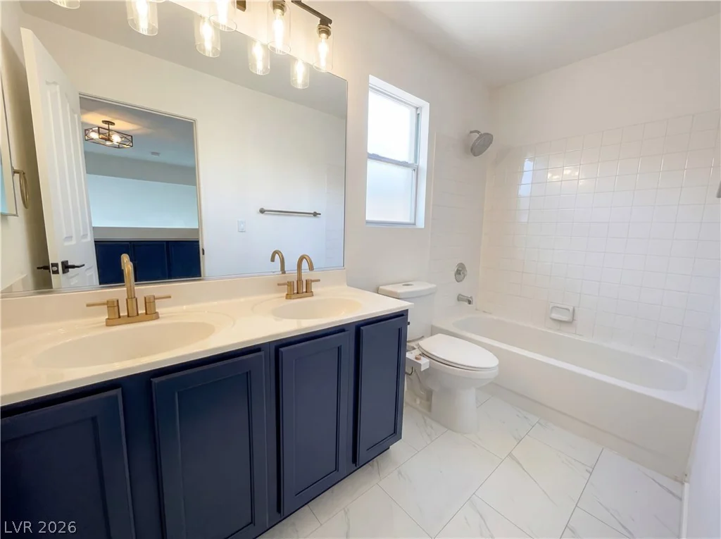 7848 Desert Bell, Las Vegas, NV 89128