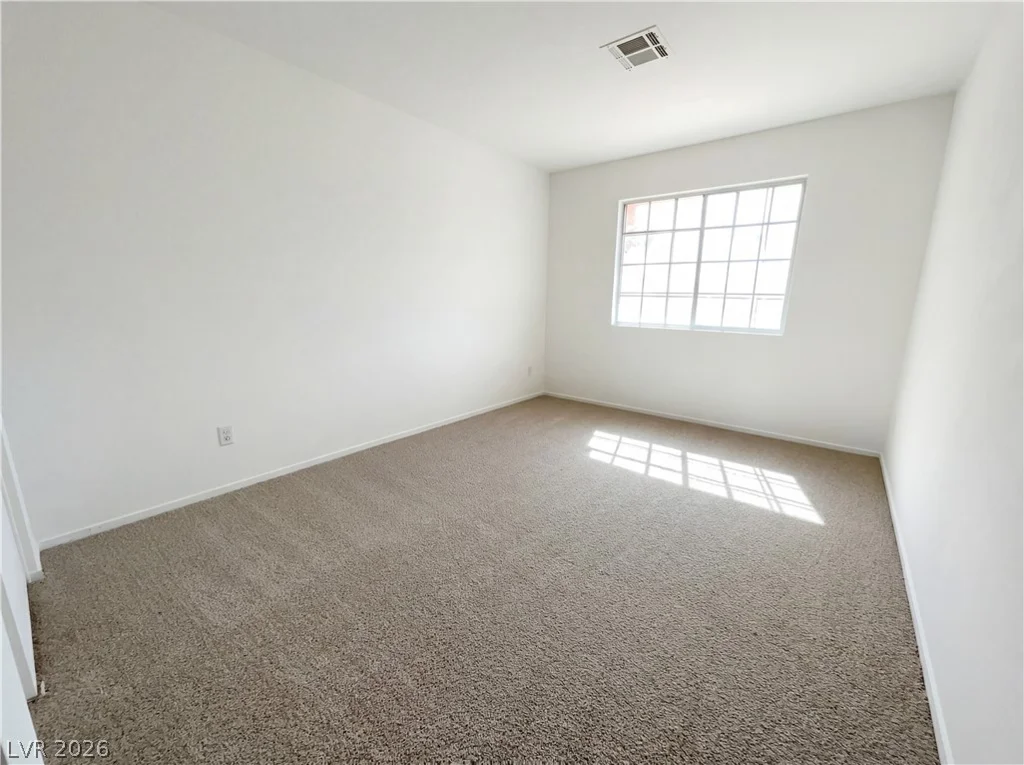 7848 Desert Bell, Las Vegas, NV 89128