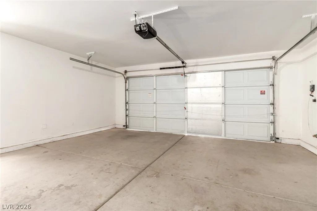 7101 Feather Pine, Las Vegas, NV 89131