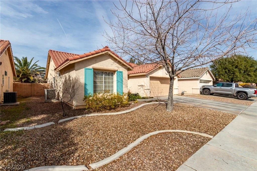 7101 Feather Pine, Las Vegas, NV 89131