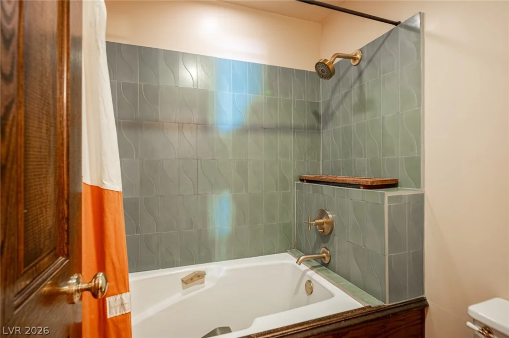 3675 Greencrest, Las Vegas, NV 89121