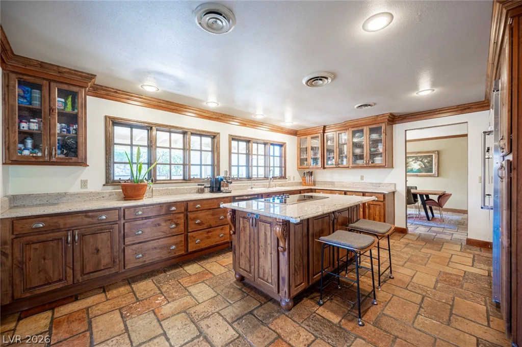 3675 Greencrest, Las Vegas, NV 89121
