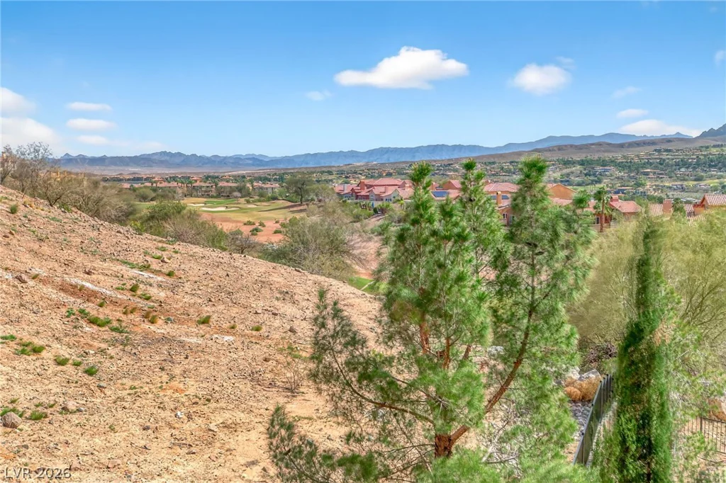 64 Strada Principale, Henderson, NV 89011
