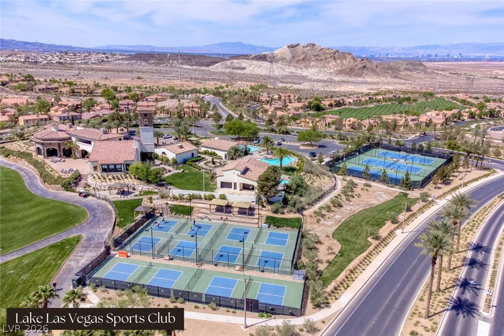 64 Strada Principale, Henderson, NV 89011