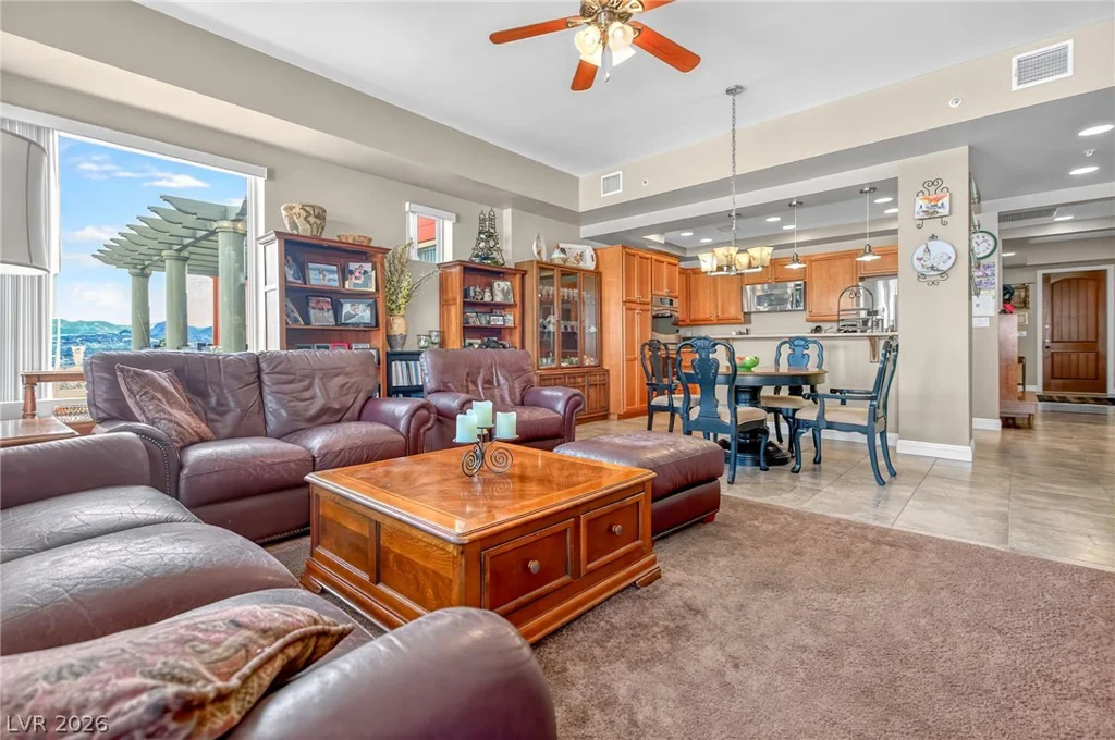64 Strada Principale, Henderson, NV 89011