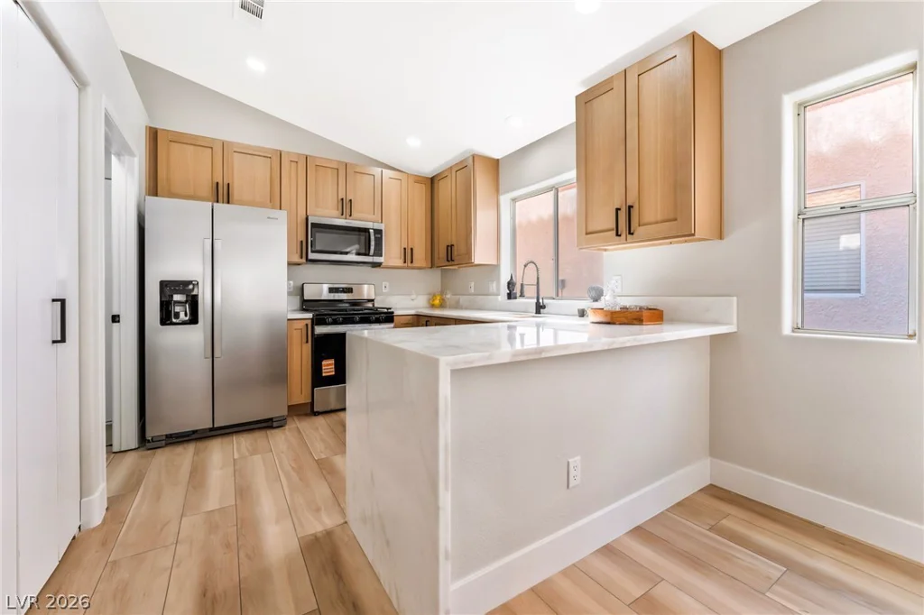 3925 Canyon Meadows, Las Vegas, NV 89129