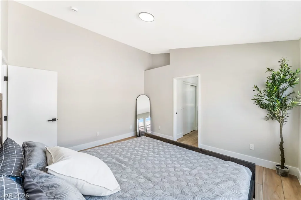 3925 Canyon Meadows, Las Vegas, NV 89129