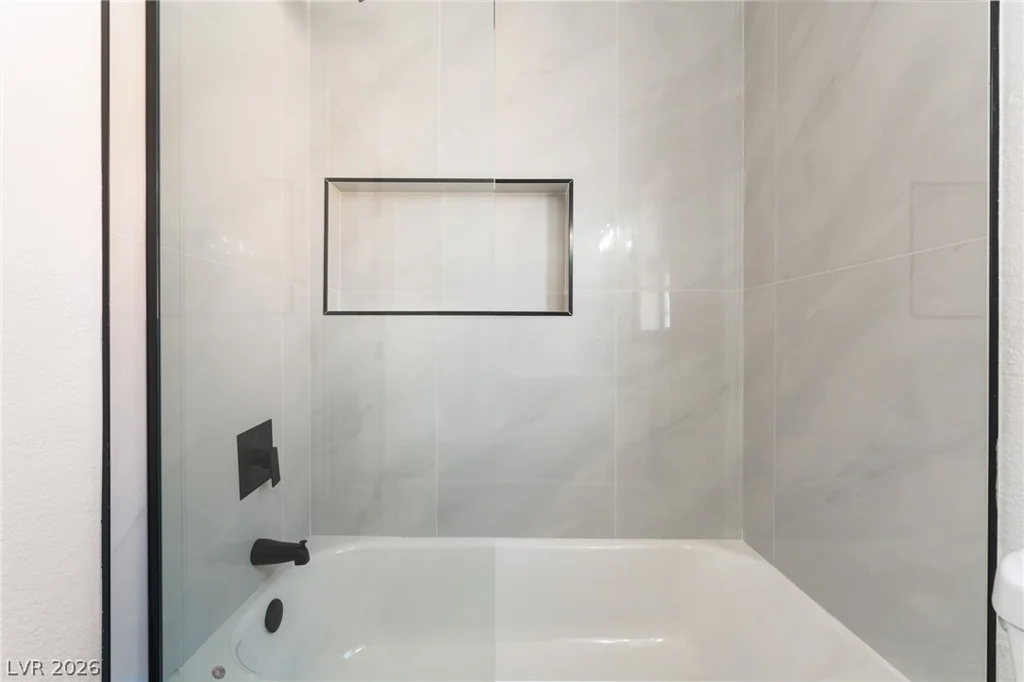 3925 Canyon Meadows, Las Vegas, NV 89129