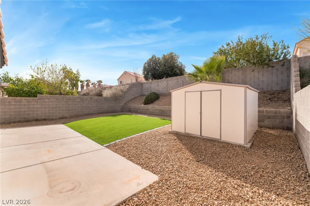 3925 Canyon Meadows, Las Vegas, NV 89129