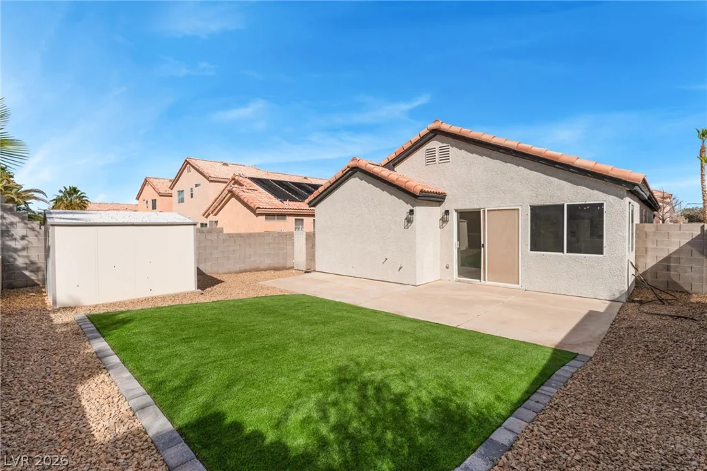 3925 Canyon Meadows, Las Vegas, NV 89129