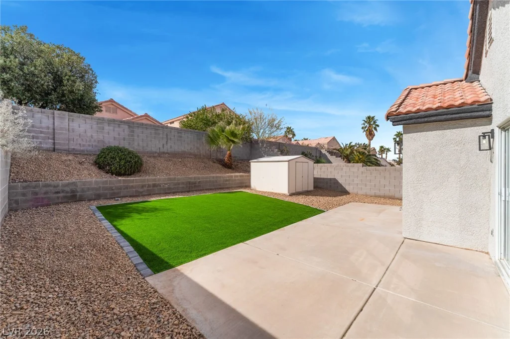 3925 Canyon Meadows, Las Vegas, NV 89129