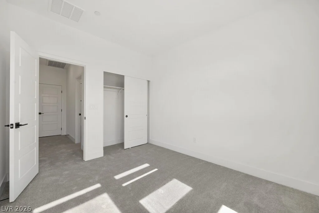 9592 Ruby Rust, Las Vegas, NV 89143
