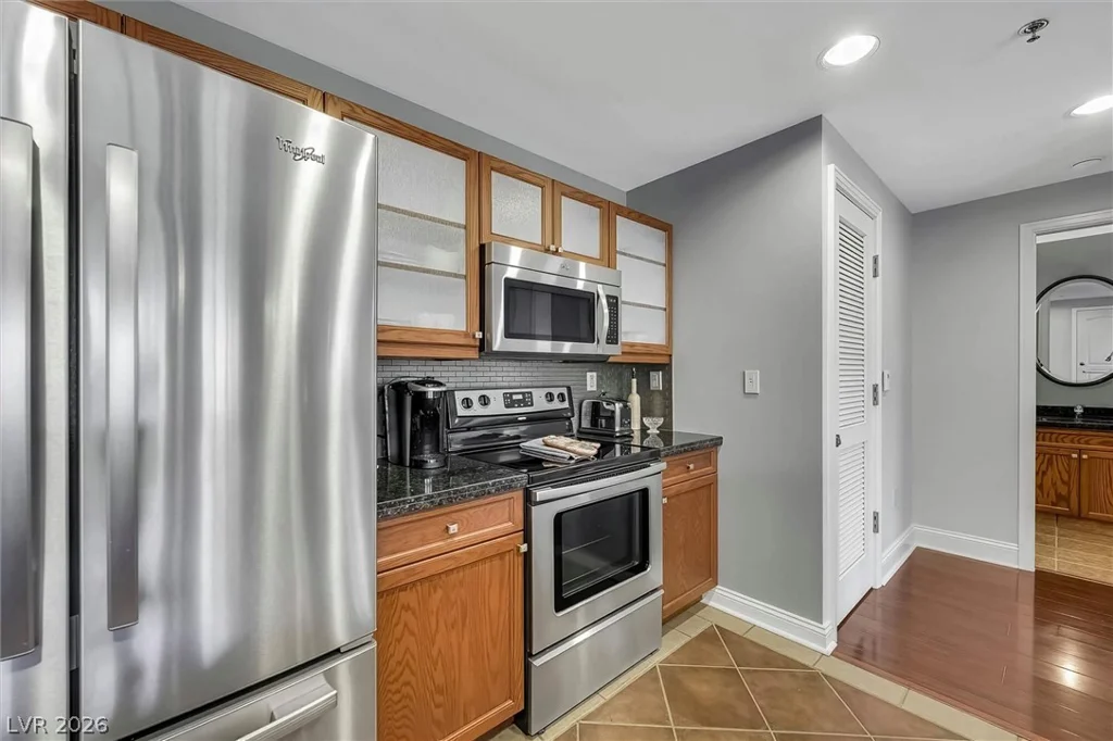 30 Strada Di Villaggio, Henderson, NV 89011