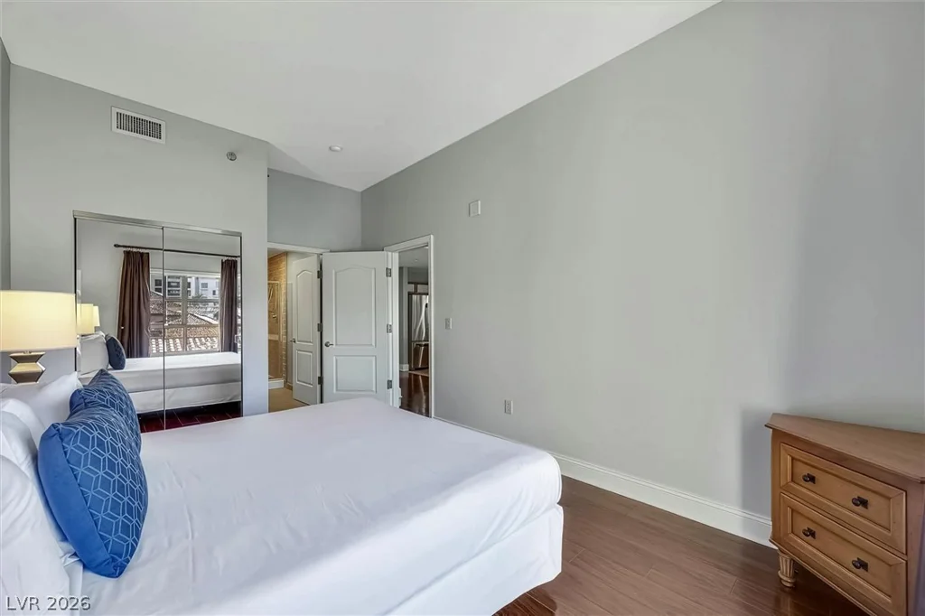 30 Strada Di Villaggio, Henderson, NV 89011