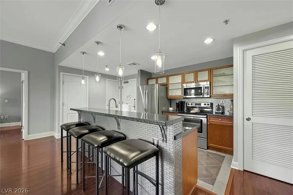 30 Strada Di Villaggio, Henderson, NV 89011