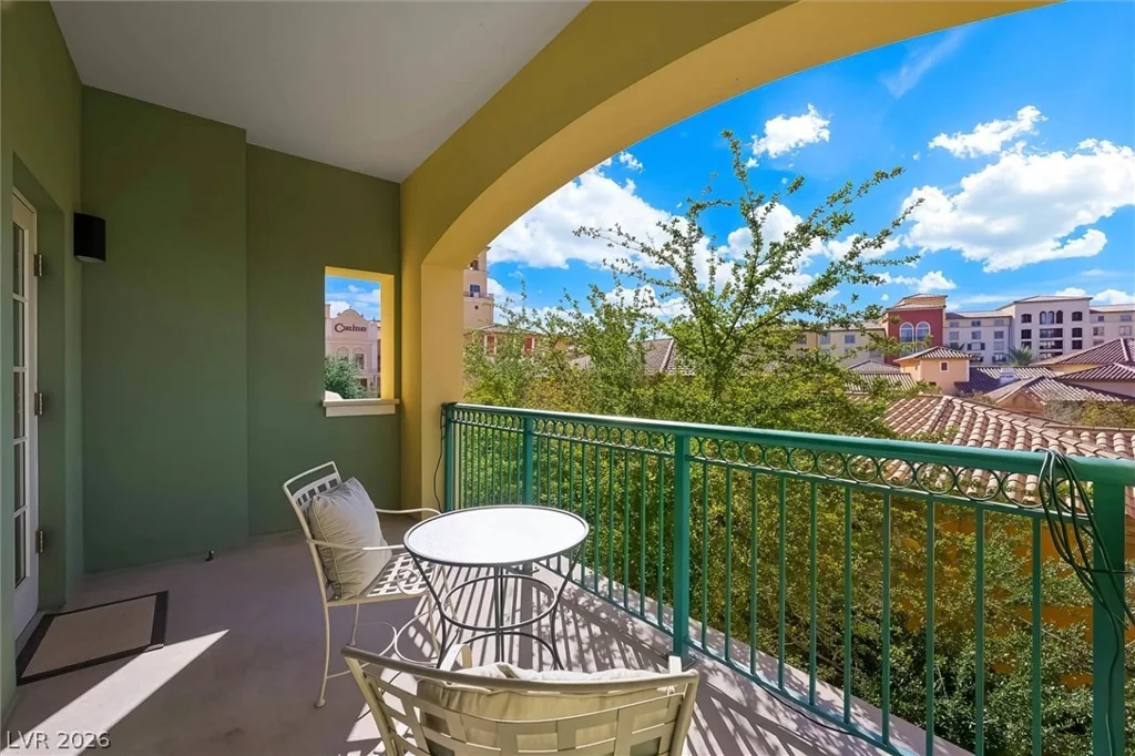 30 Strada Di Villaggio, Henderson, NV 89011