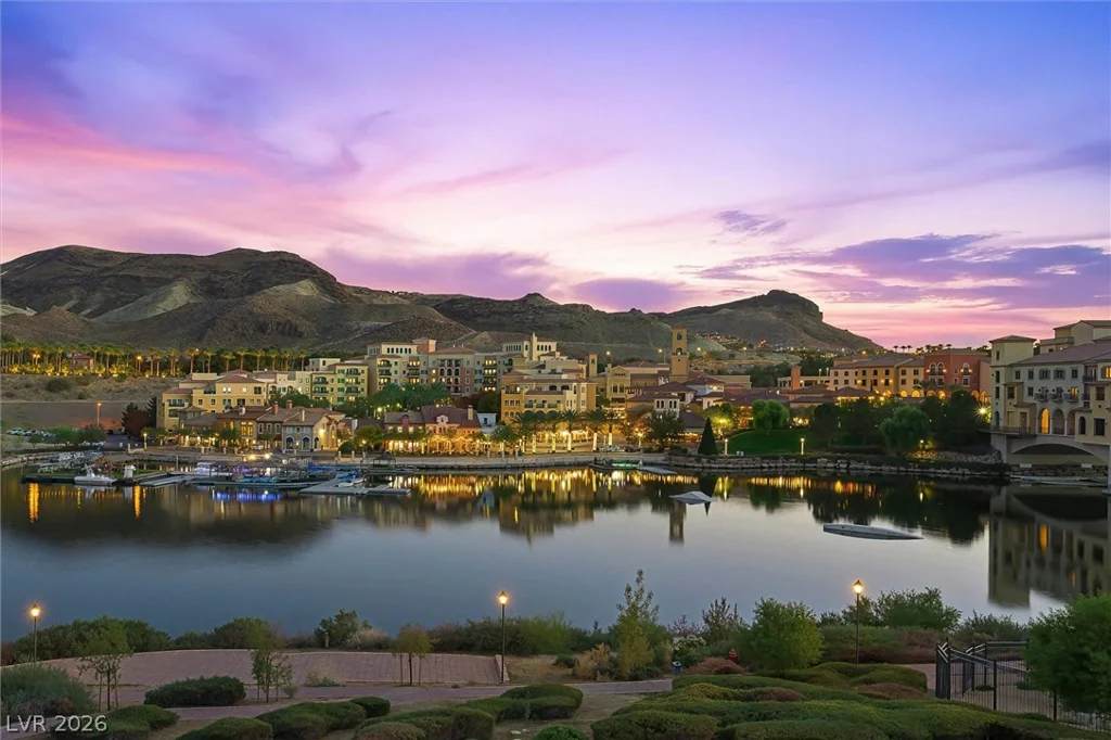 30 Strada Di Villaggio, Henderson, NV 89011