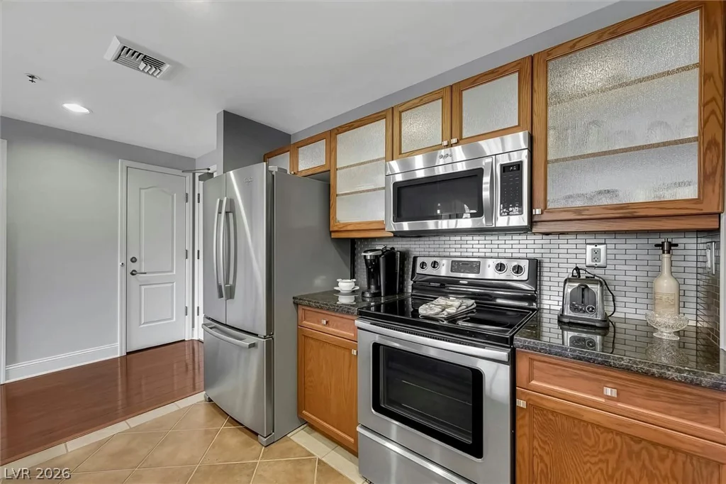 30 Strada Di Villaggio, Henderson, NV 89011