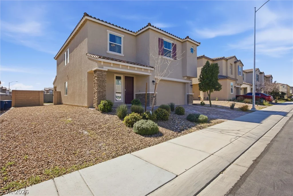 1815 Butterfly Colony, North Las Vegas, NV 89031