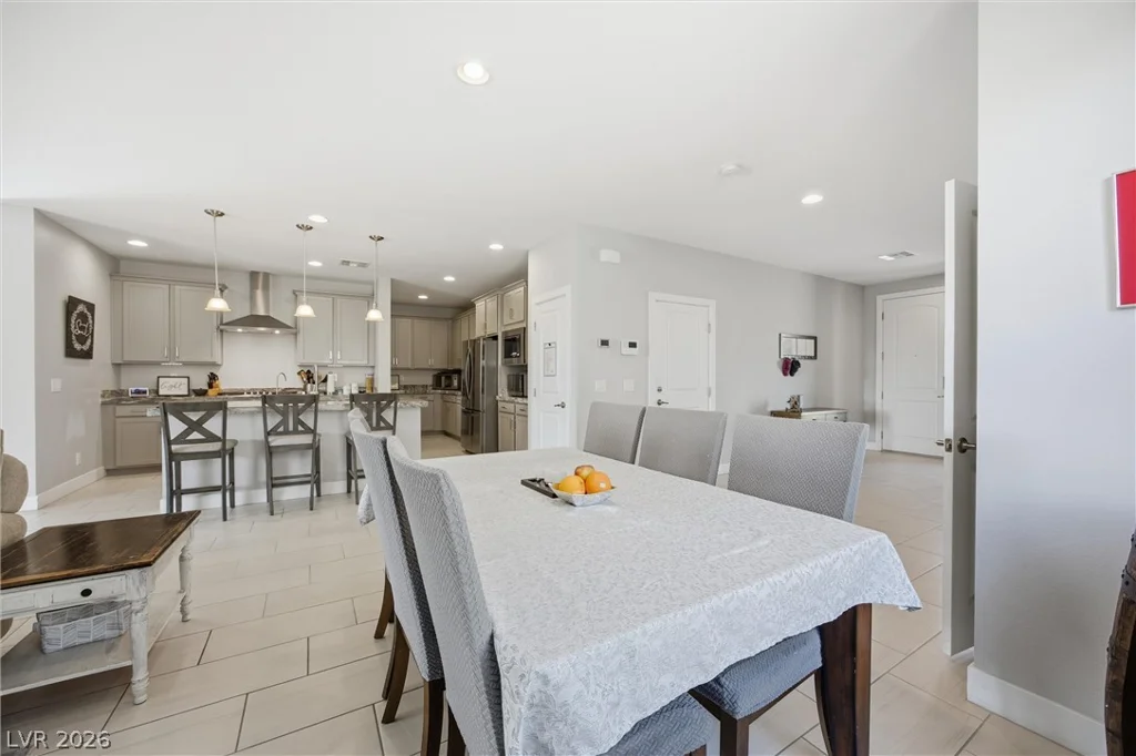 1815 Butterfly Colony, North Las Vegas, NV 89031