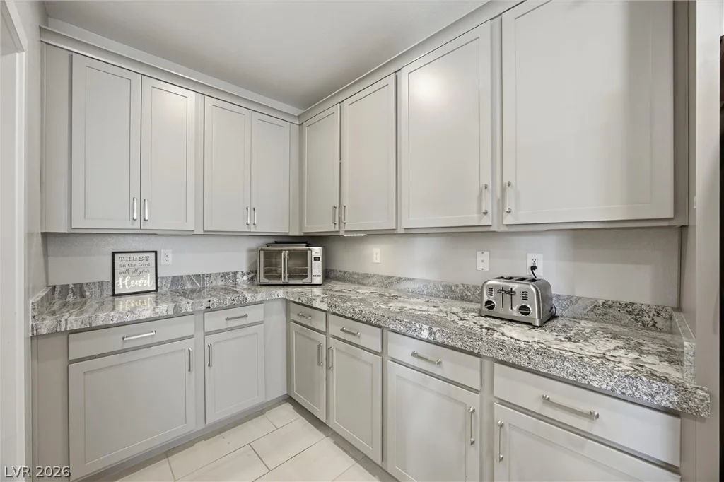 1815 Butterfly Colony, North Las Vegas, NV 89031