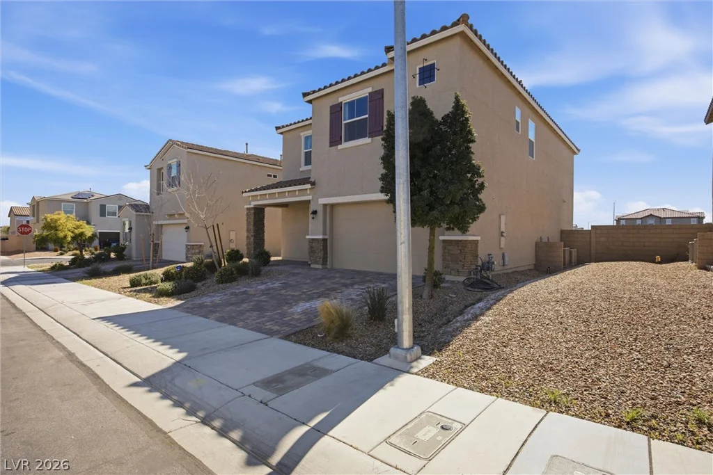 1815 Butterfly Colony, North Las Vegas, NV 89031