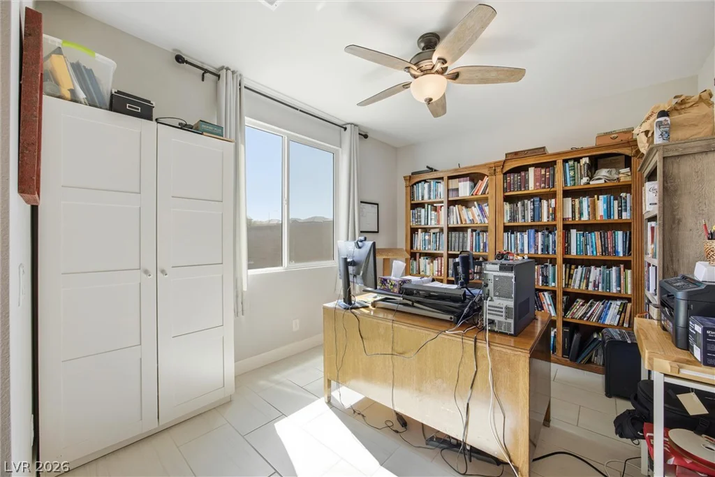 1815 Butterfly Colony, North Las Vegas, NV 89031
