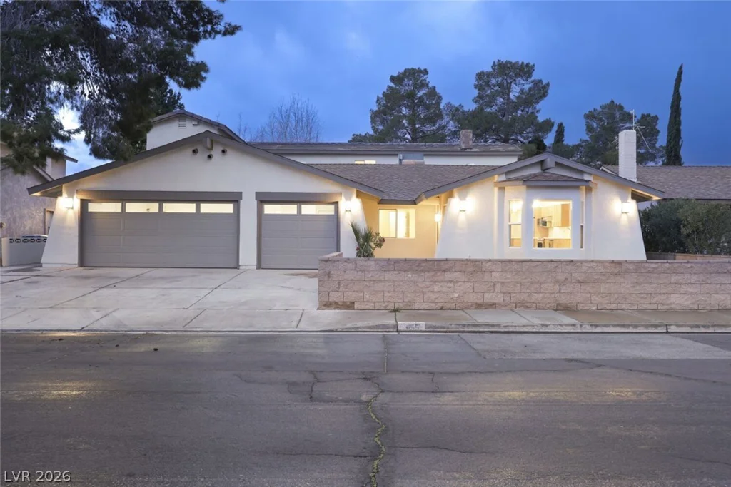 3155 Mountain Spring, Las Vegas, NV 89146