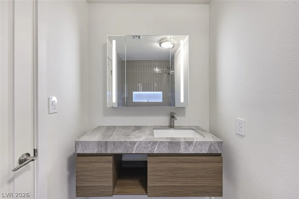3155 Mountain Spring, Las Vegas, NV 89146
