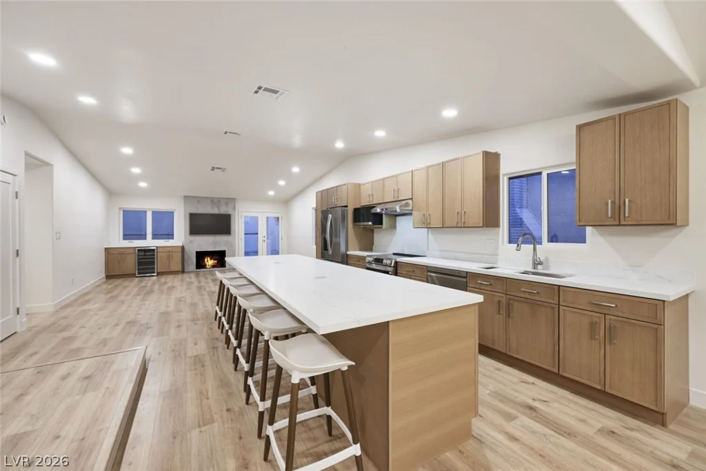 3155 Mountain Spring, Las Vegas, NV 89146