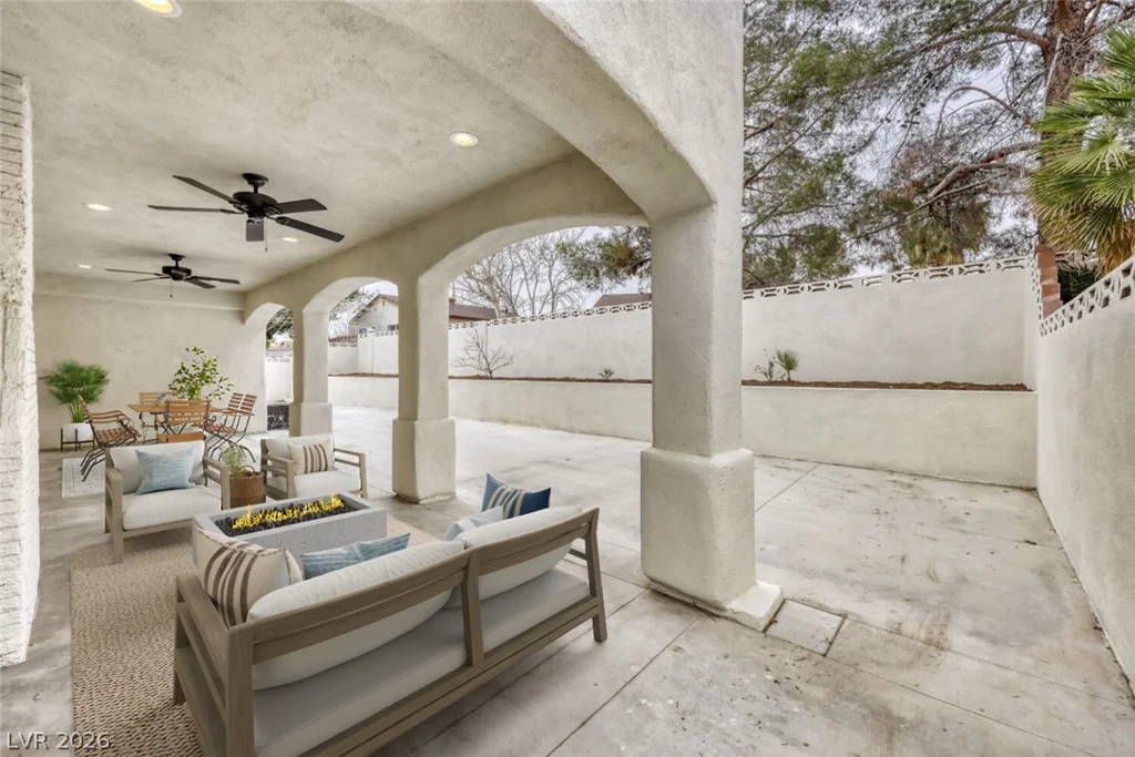 3155 Mountain Spring, Las Vegas, NV 89146