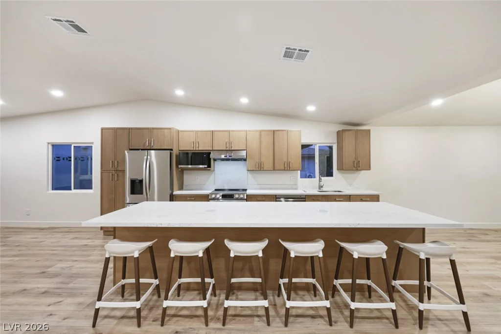 3155 Mountain Spring, Las Vegas, NV 89146