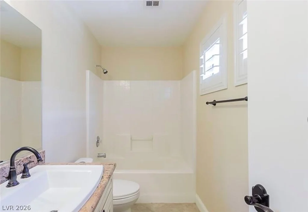 1073 Featherwood, Henderson, NV 89015