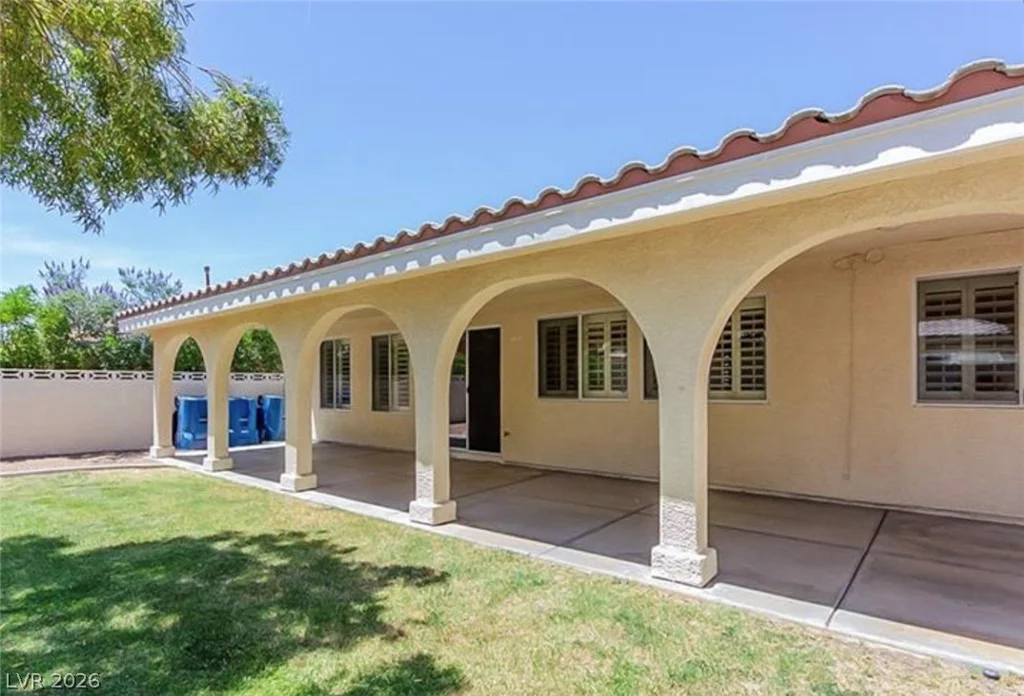 1073 Featherwood, Henderson, NV 89015