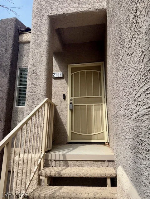 5250 Rainbow, Las Vegas, NV 89118