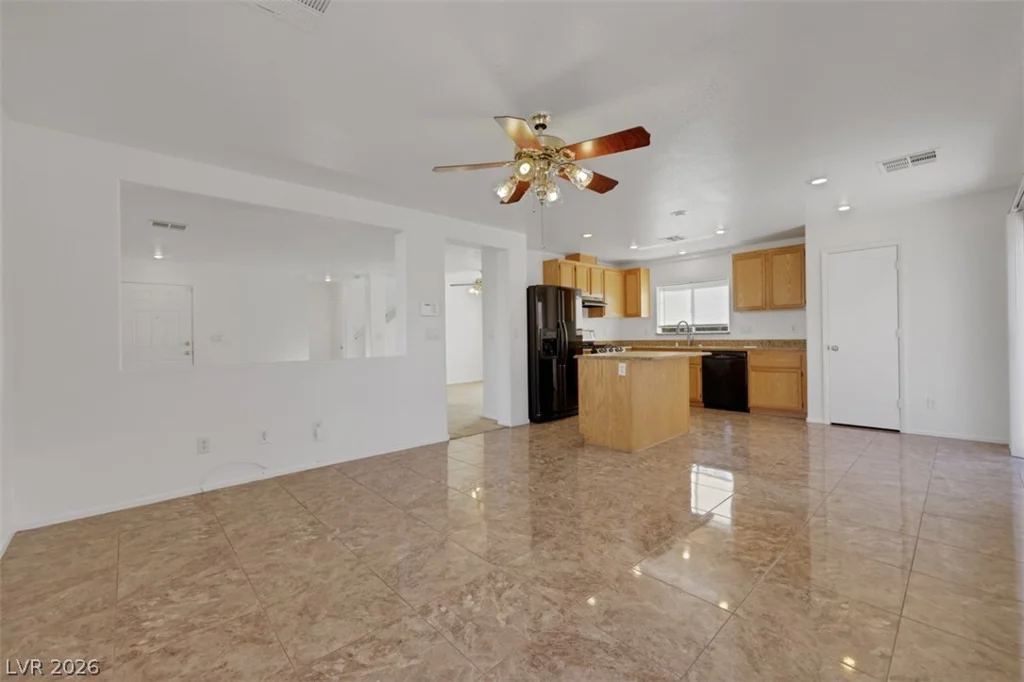1959 Towering Pines, Las Vegas, NV 89135