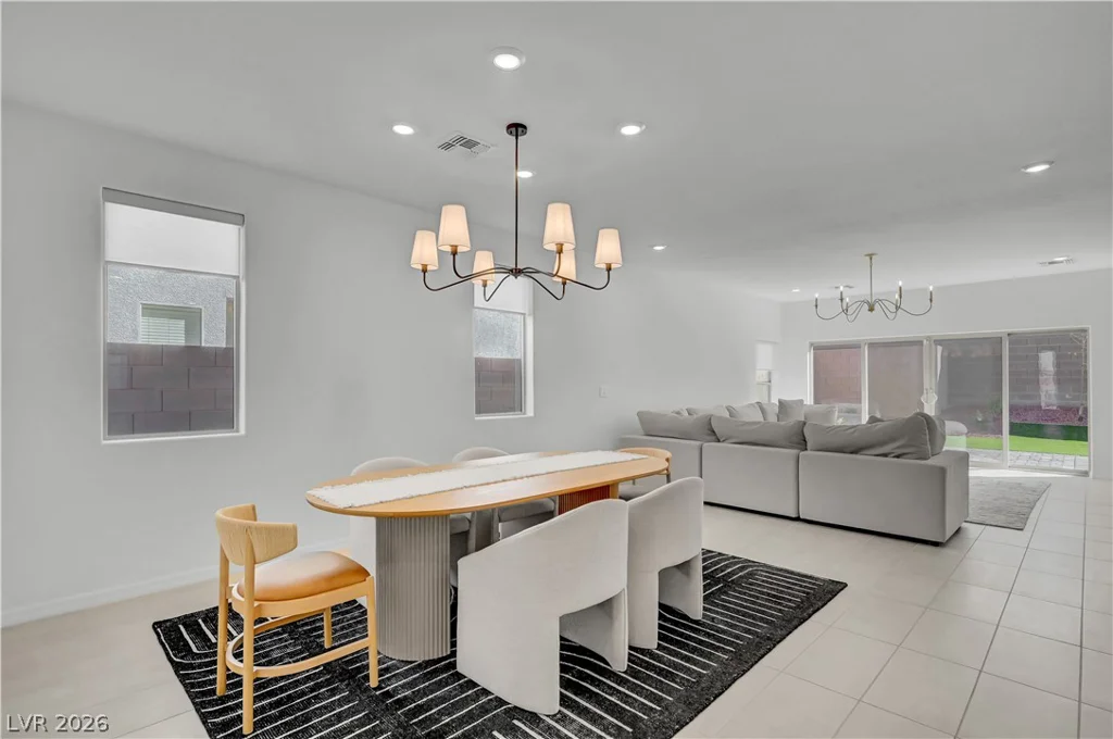 7769 Vibrant Peak, Las Vegas, NV 89113
