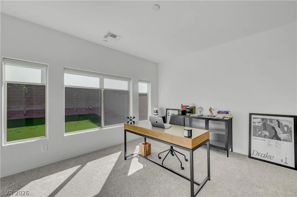 7769 Vibrant Peak, Las Vegas, NV 89113