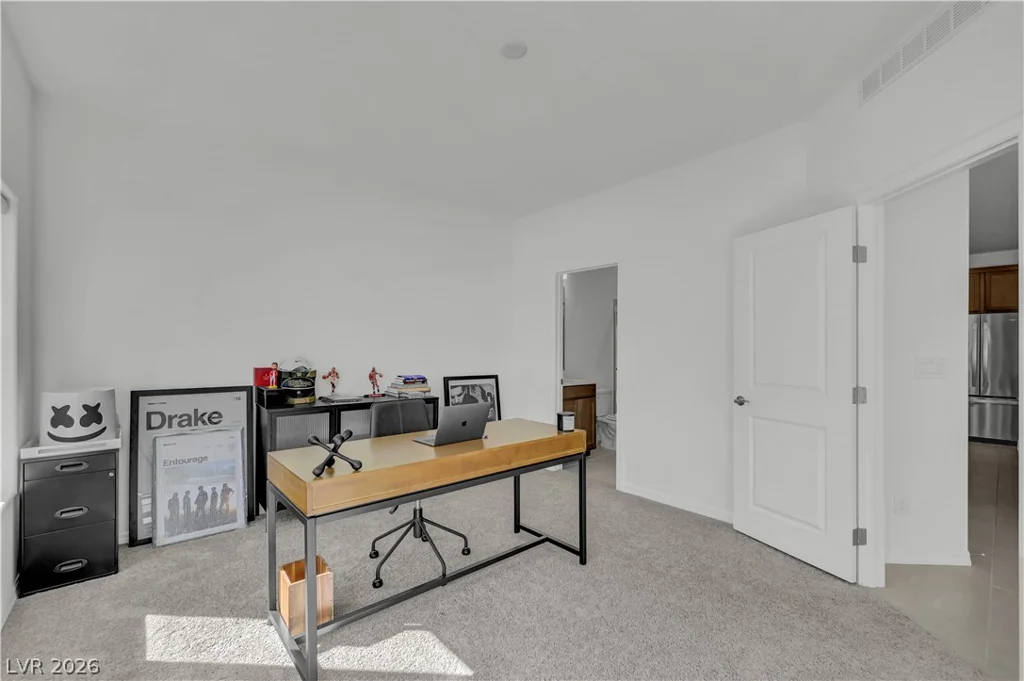 7769 Vibrant Peak, Las Vegas, NV 89113