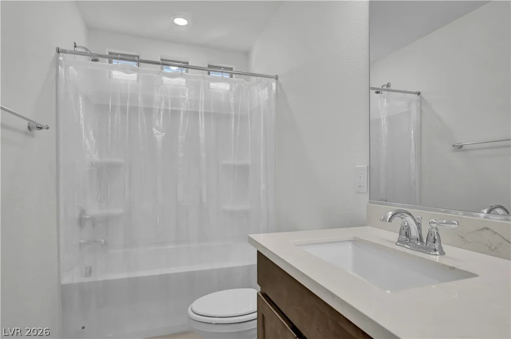 7769 Vibrant Peak, Las Vegas, NV 89113
