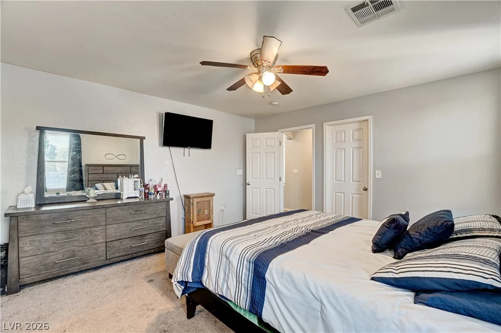 2538 Olay, Las Vegas, NV 89142