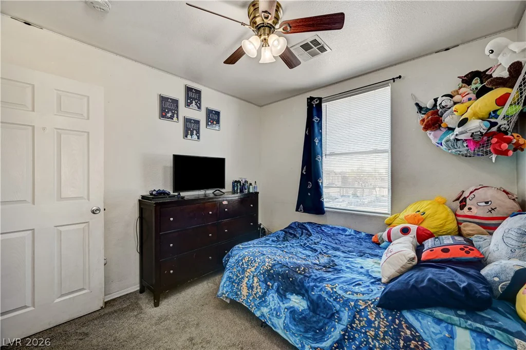 2538 Olay, Las Vegas, NV 89142