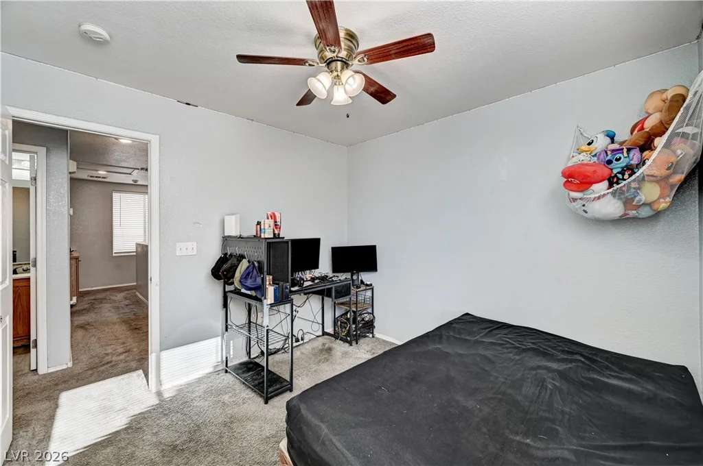 2538 Olay, Las Vegas, NV 89142