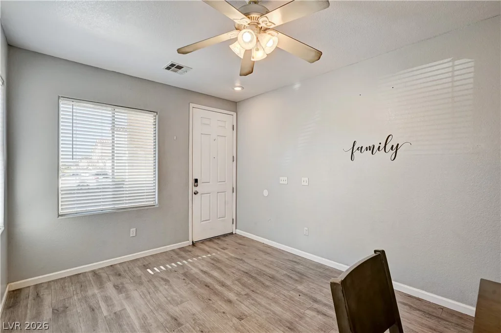 2538 Olay, Las Vegas, NV 89142
